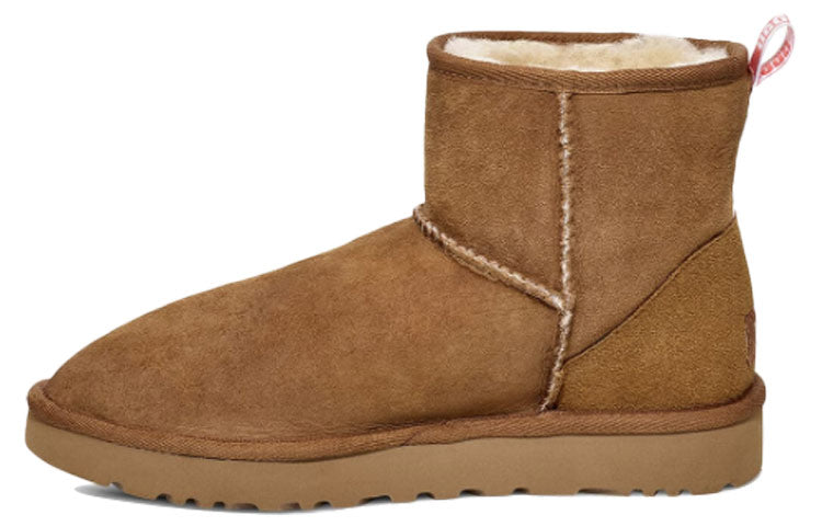 Ботинки зимние UGG WMNS Classic Mini II Graphic Logo, коричневый — фото 2