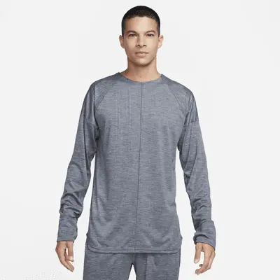 

Футболка Nike Yoga, цвет Cool Grey/Heather/Cool Grey