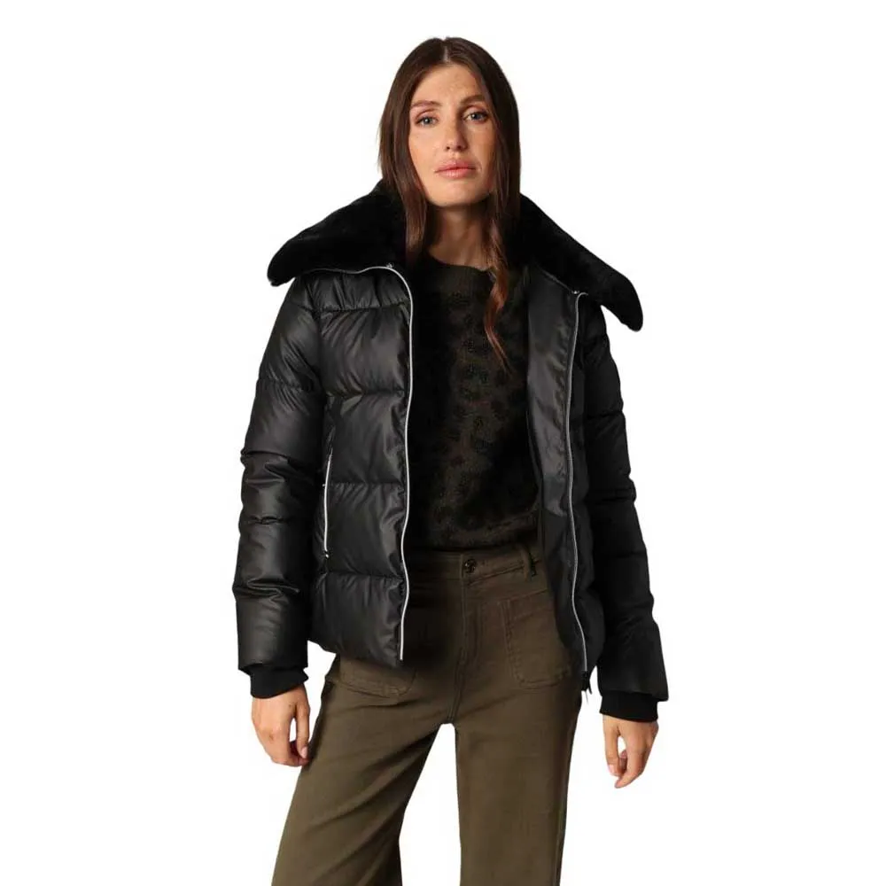 

Куртка Deeluxe Axia, черный