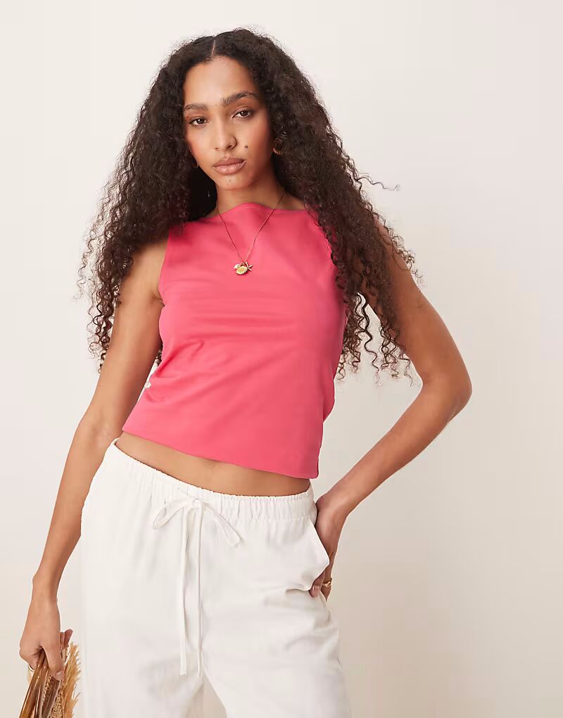 

Мягкая на ощупь майка с вырезом-лодочкой ASOS DESIGN малинового цвета
