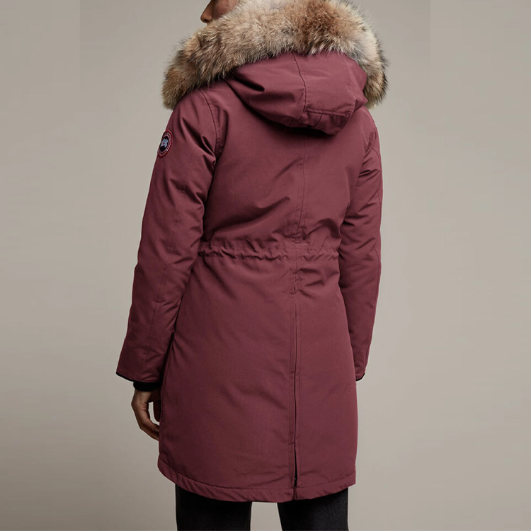 Пуховик зимний женский ягодно-красный Canada Goose — фото 4
