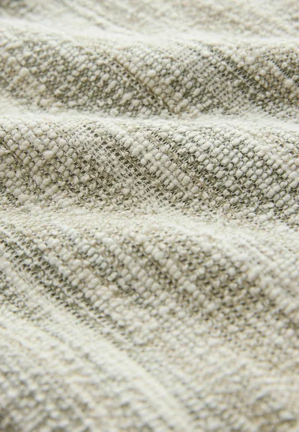 Футболка Next, Regular fit jersey textured short sleeve shirt, зеленая — фото 3