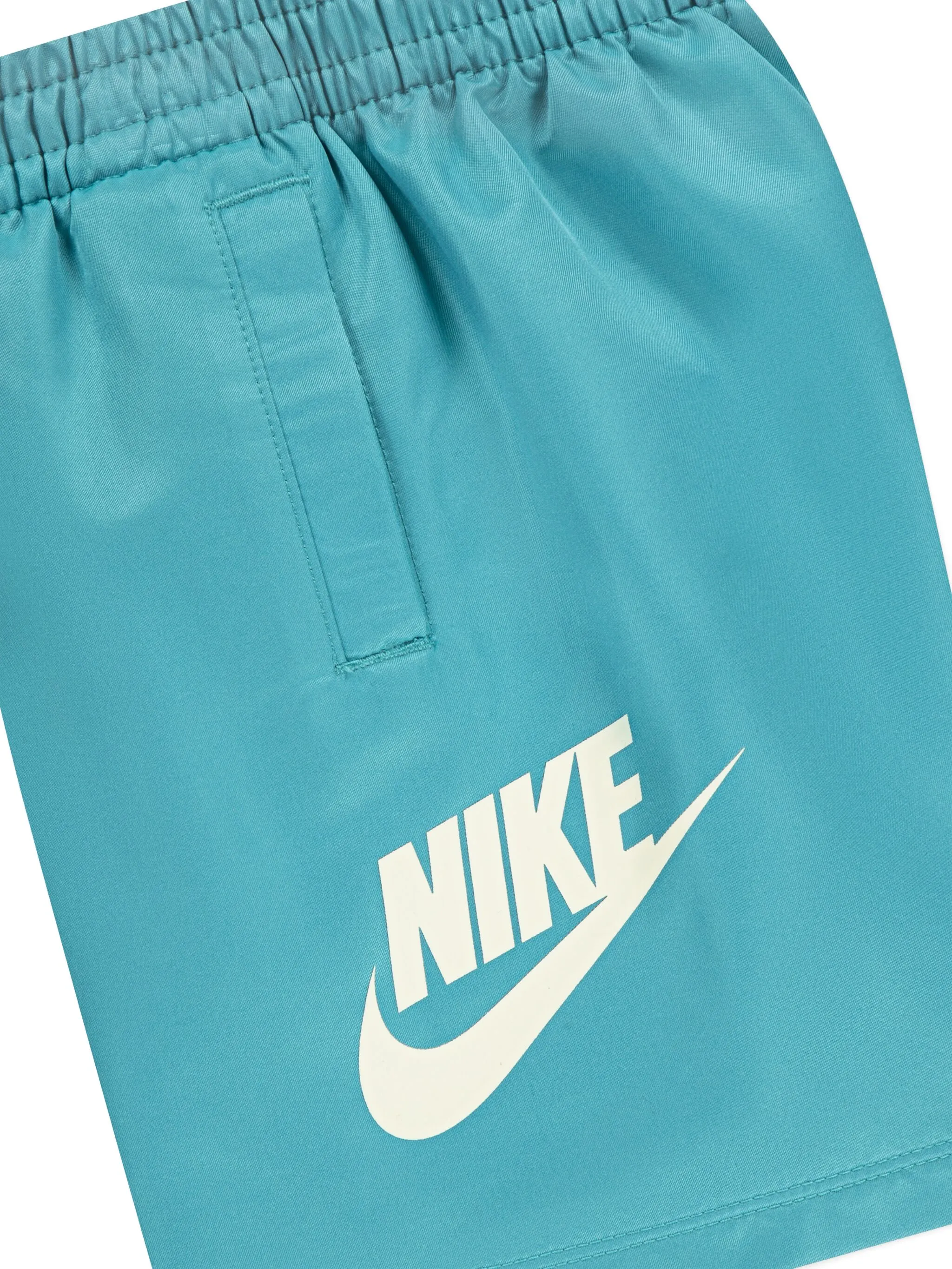 

Комплект из футболки и шортов с логотипом Nike Kids, синий