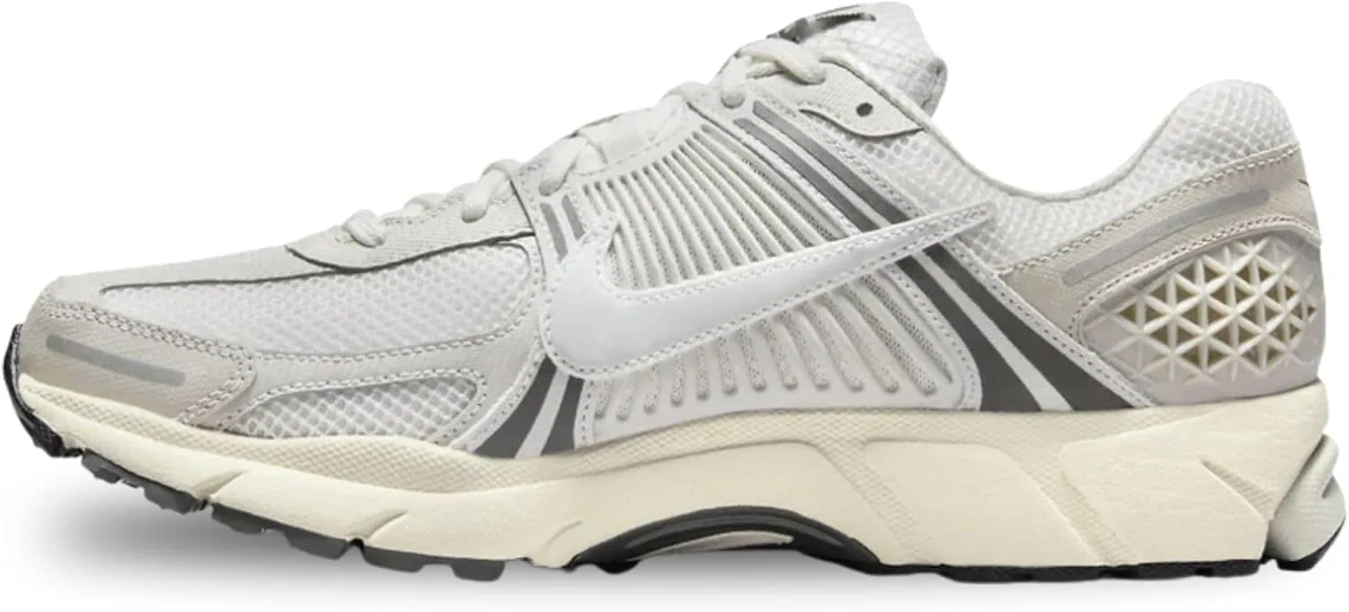 Кроссовки Nike Zoom Vomero 5, Platinum Tint Photon Dust Cashmere — фото 3