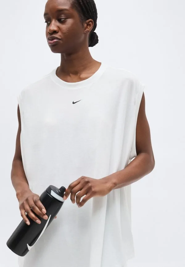 Одна свободная спортивная футболка-майка Nike Performance, White/Black — фото 4