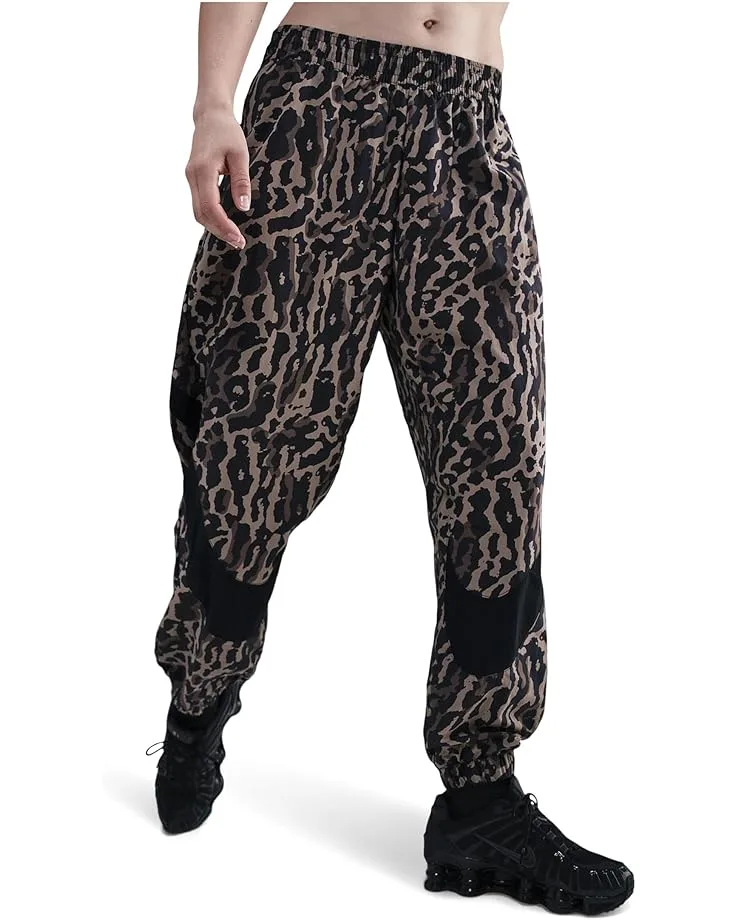 Брюки Nike Sportswear Trend Woven Heritage All Over Print Pants, Black/Black — фото 3