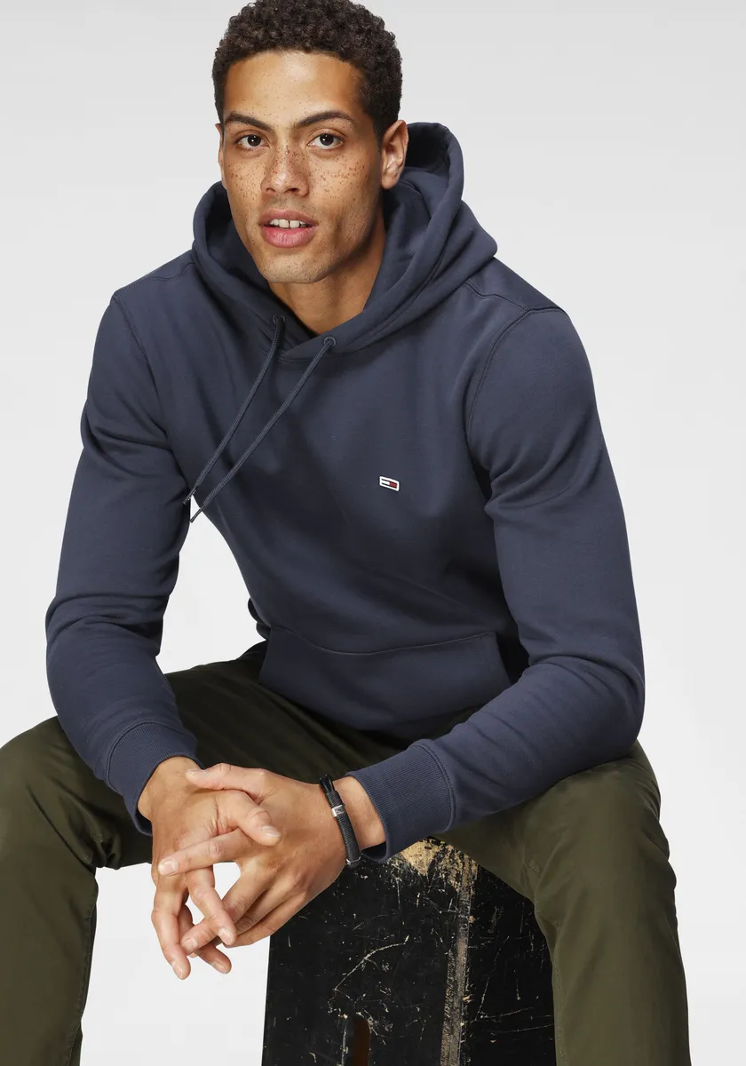 

Толстовка Tommy Jeans с капюшоном "TJM REGULAR FLEECE HOODIE", с теплой и мягкой подкладкой, цвет Twilight Navy