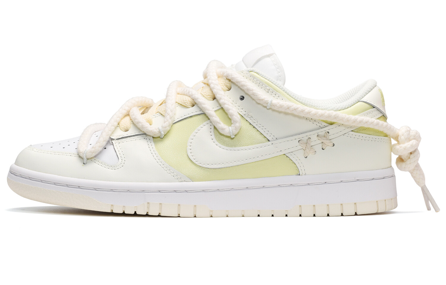 

Кроссовки Nike Dunk Skateboard Shoes Women's Low-Top Yellow White