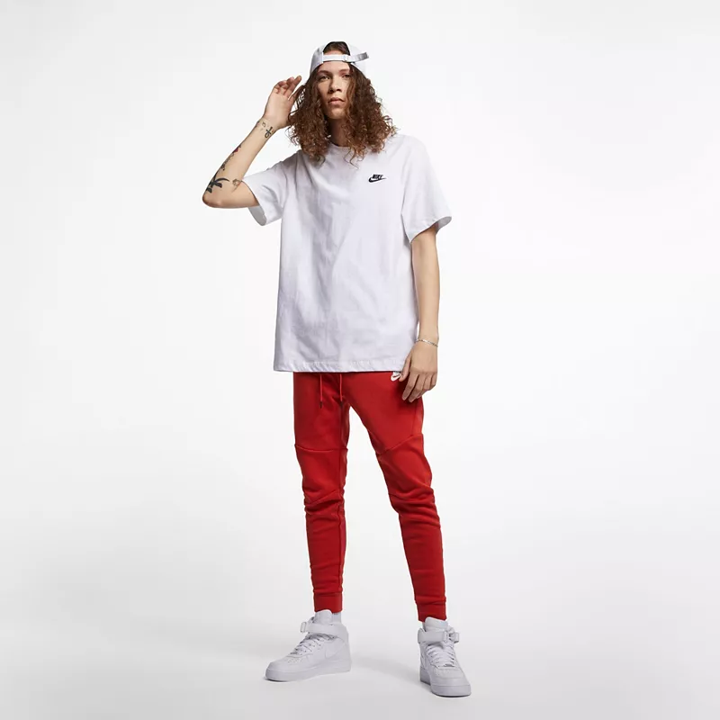 Мужская футболка Nike Sportswear Club, белый — фото 2