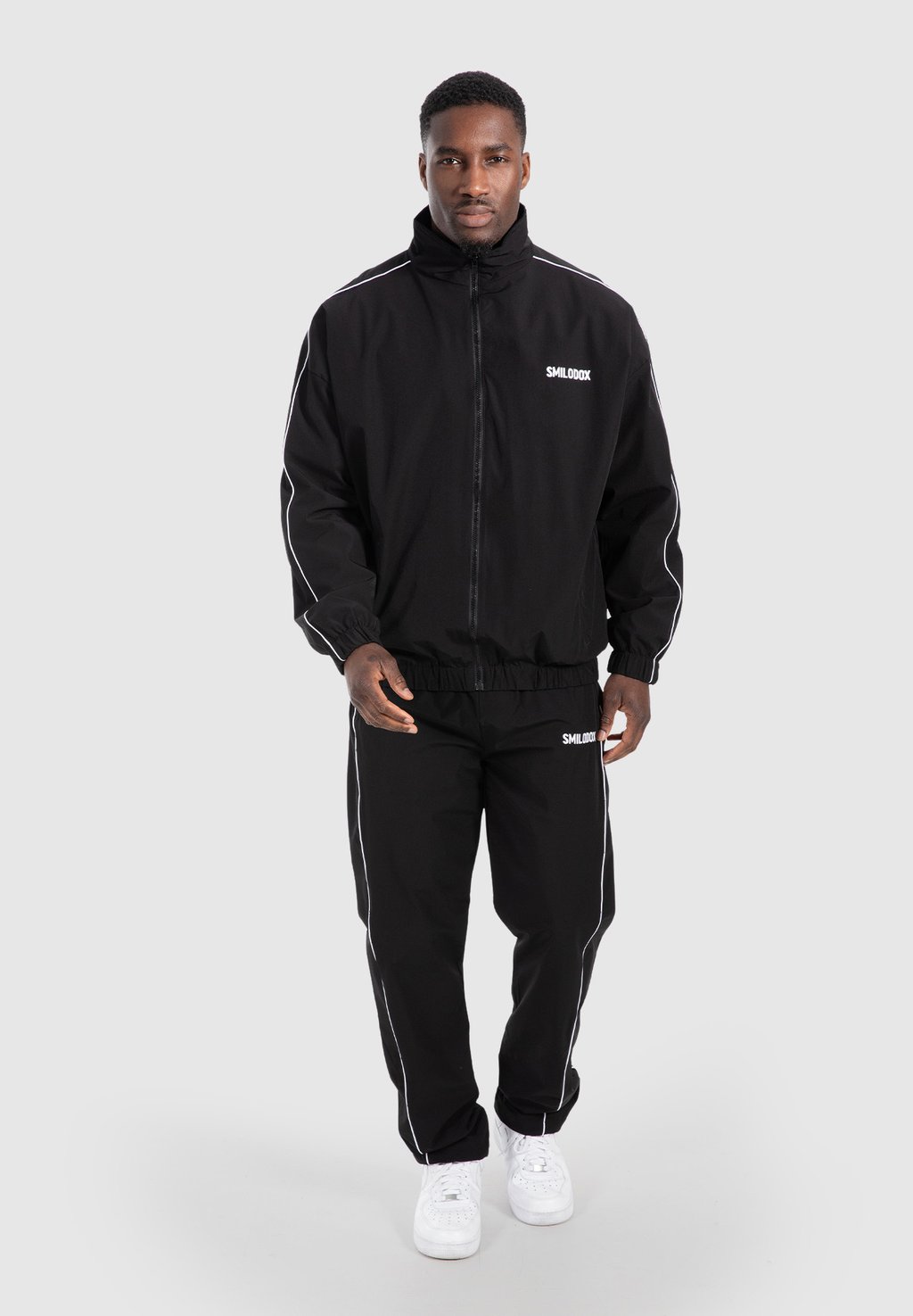 

Спортивный костюм NOLANS SET Smilodox, черный
