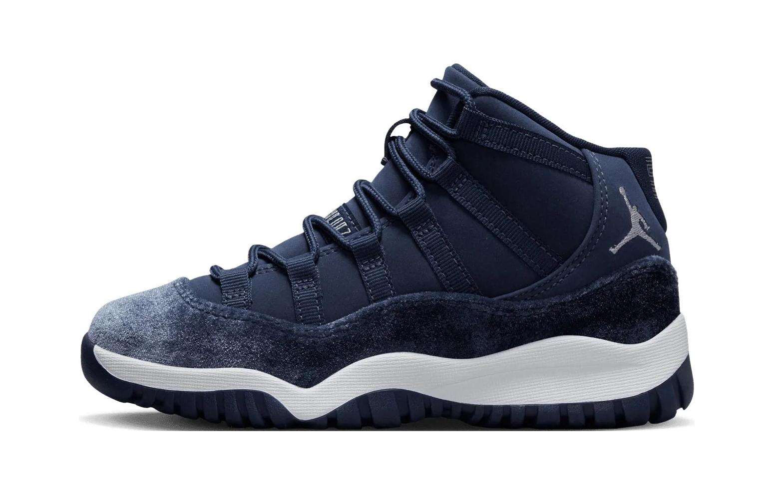 

Jordan 11 Retro Midnight Navy (PS)