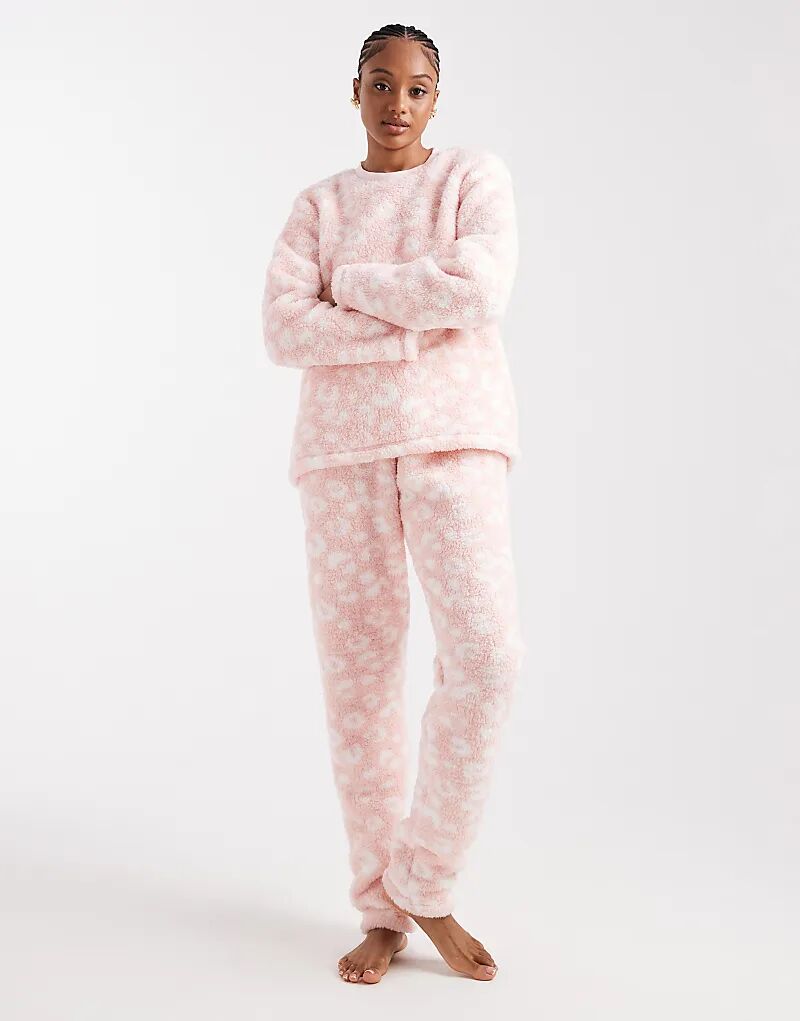 

Уютный комплект ночного белья Loungeable Tall из искусственной шерсти с розовым леопардовым принтом