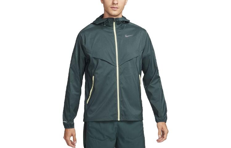 

Куртка мужская зеленая Nike, зеленый