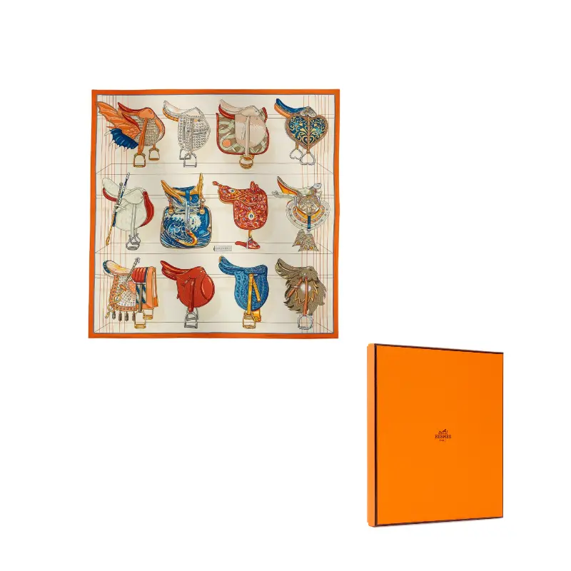 

HERMES Шарф Carres 90 Tous En Selle, Cream