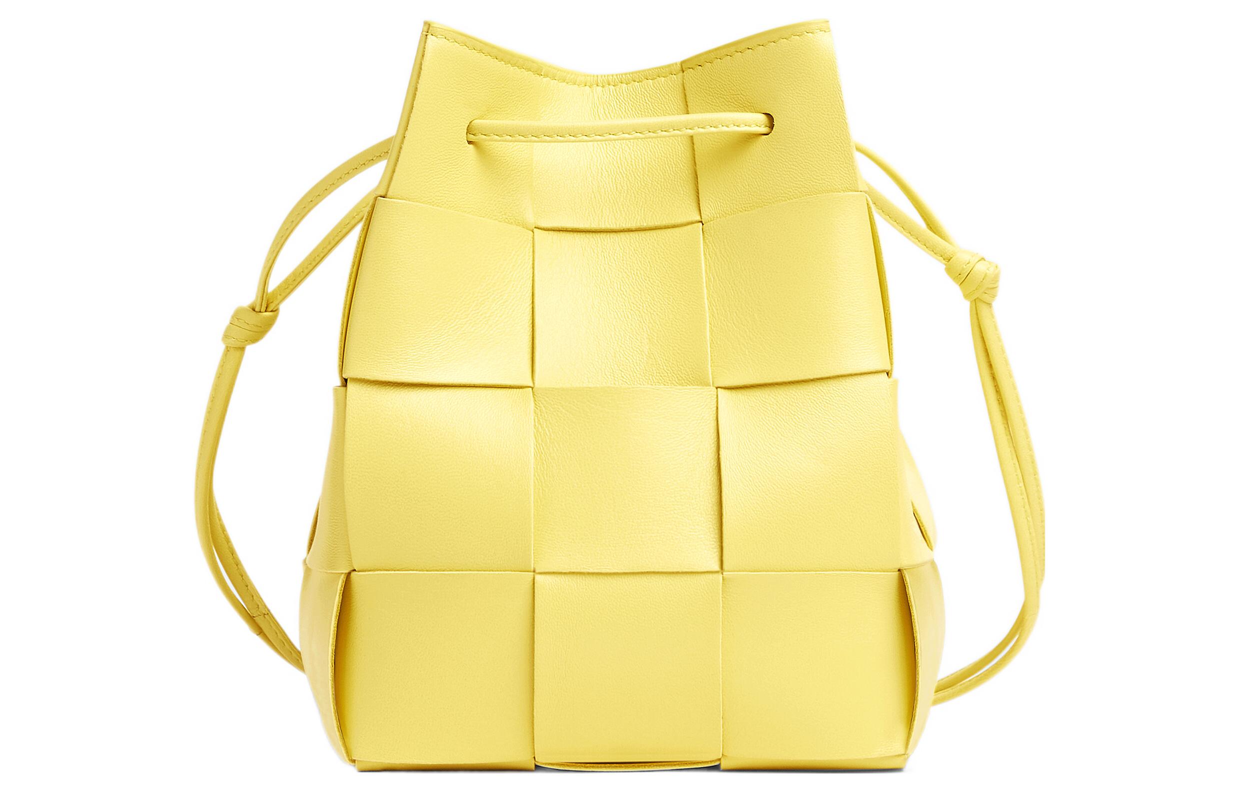 

Сумки-кассеты через плечо Bottega Veneta