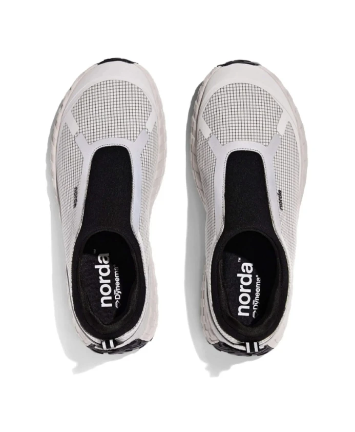 Белые светоотражающие кроссовки с подошвой Vibram Norda, мультиколор — фото 4