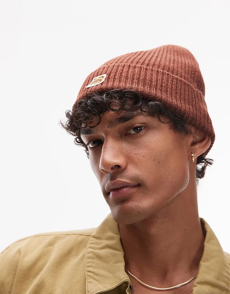 

Шапка New Balance Watchman коричневого цвета