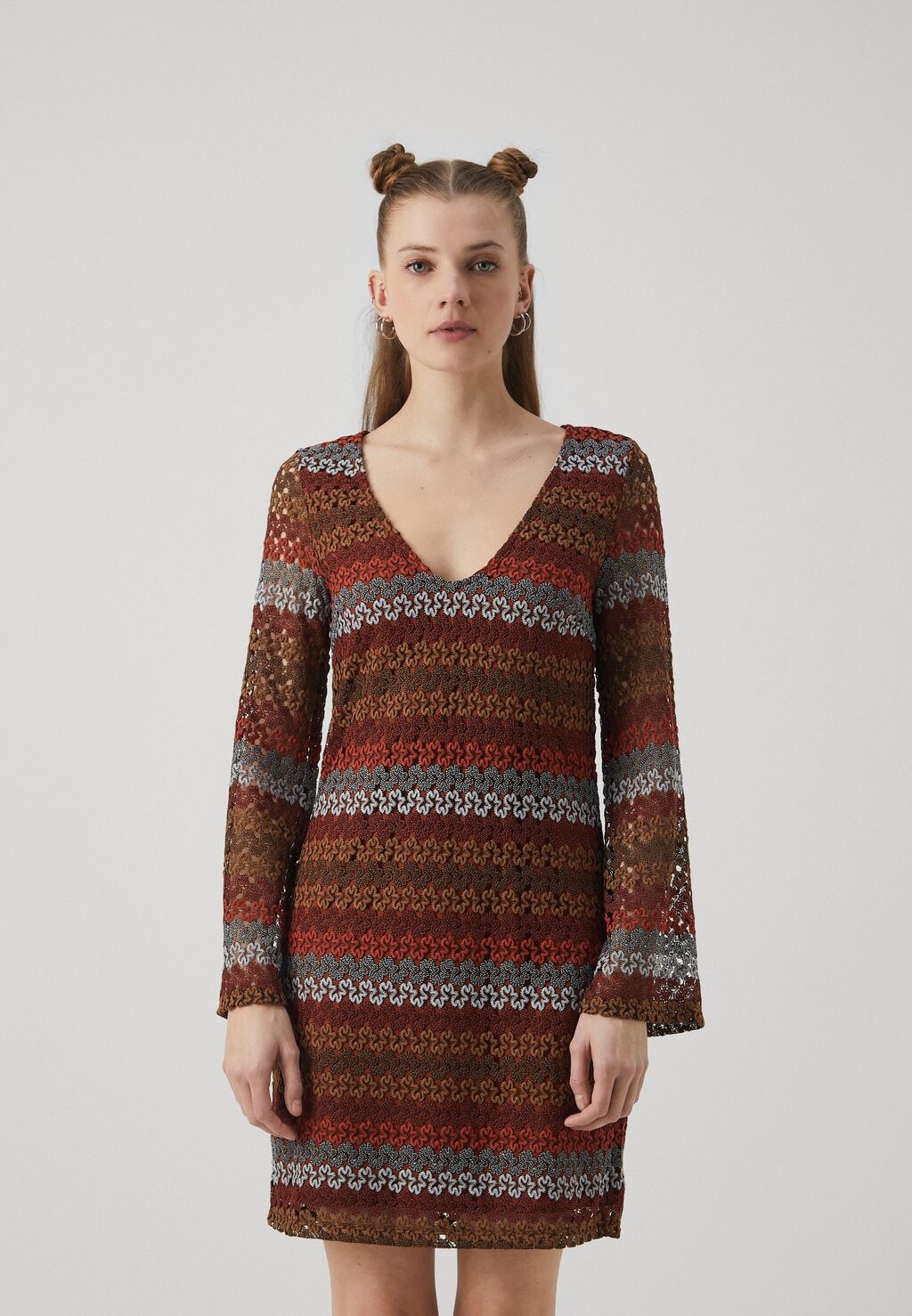 

Повседневное платье VILEA V NECK SHORT DRESS VILA, темно-красный мраморный