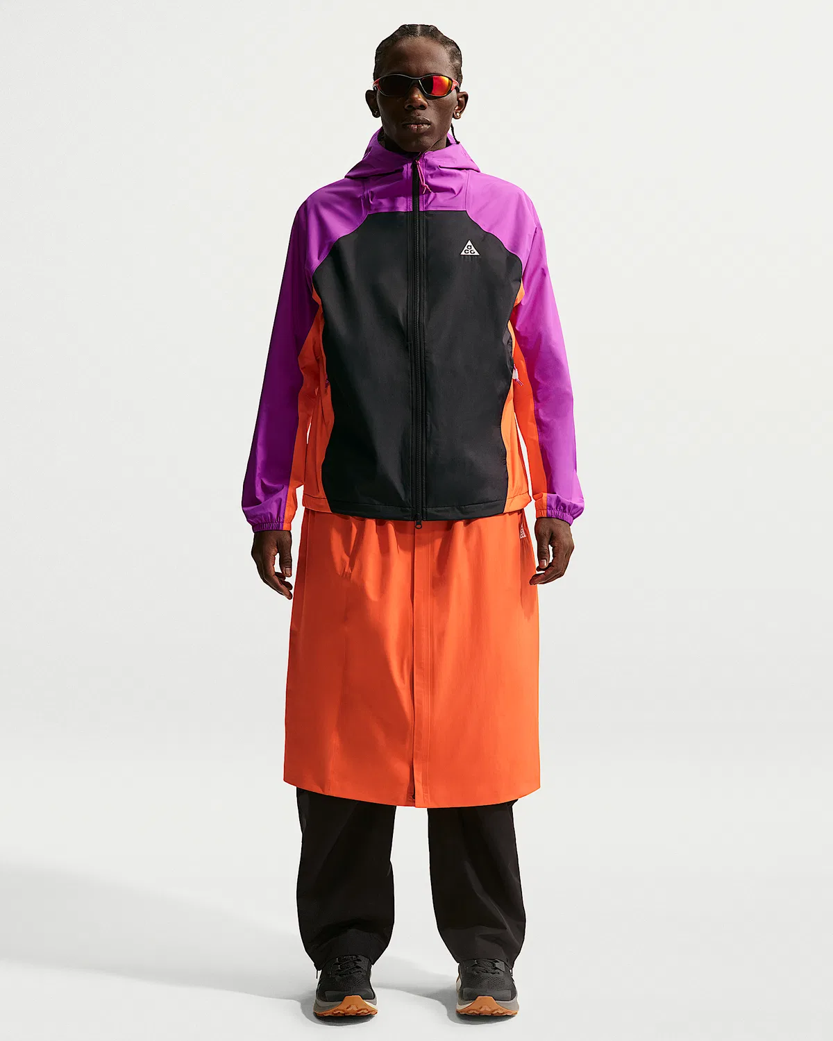 Мужская куртка Nike ACG "Phantazma" Storm-FIT ADV, Vivid Purple/Black/Safety Orange/Summit White — фото 4