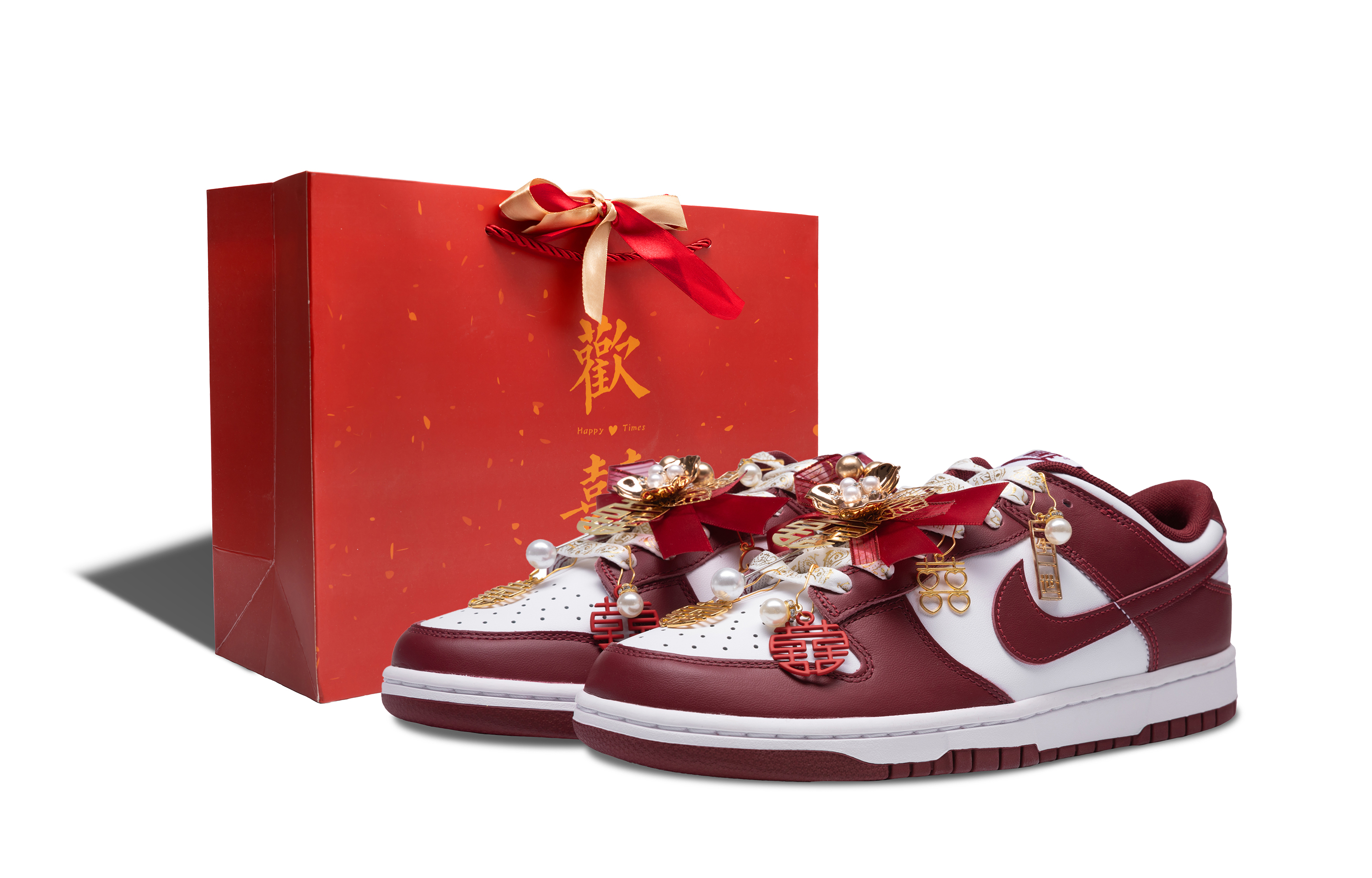 

Кроссовки Nike Dunk Skateboarding Shoes Men Low-top Red/white/gold, красный