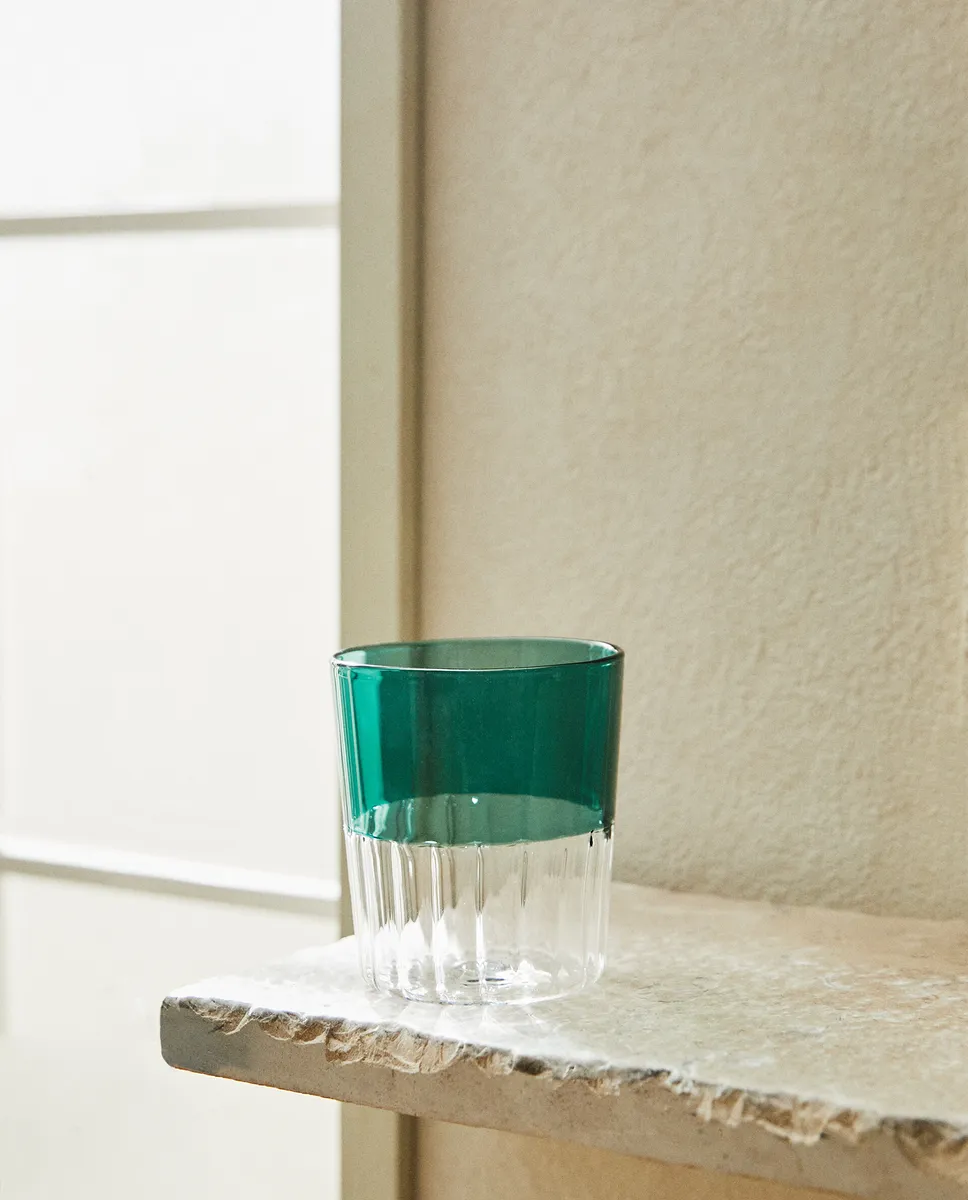 

Стакан из цветного боросиликатного стекла Zara Home, зеленый