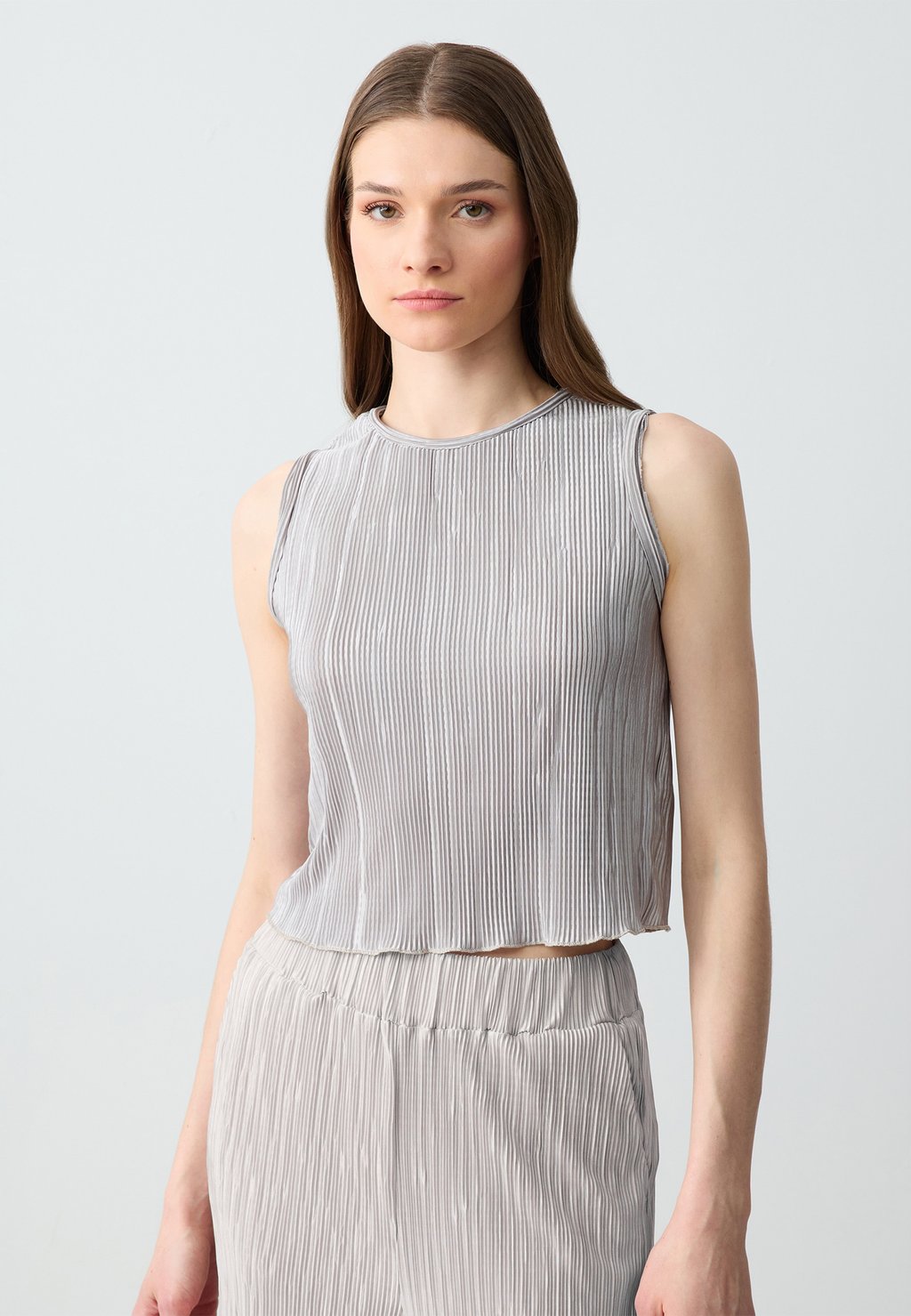 

Топ SLIM FIT DUSTY Jimmy Key, серебряный