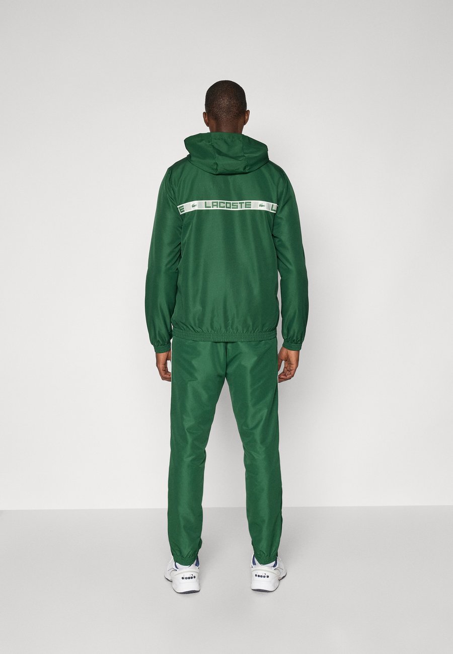 Спортивный костюм Lacoste Sport TENNIS TRACKSUIT HOODED SET, Green — фото 3
