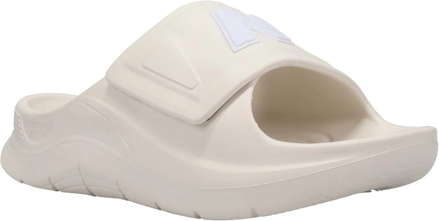 Тапочки New Balance, льняной/белый