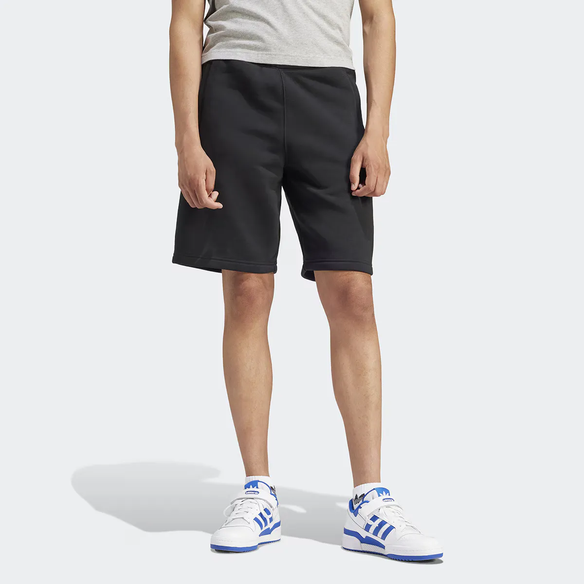 

Мужские Essentials Трилистник Adidas Originals Шорты, чёрный