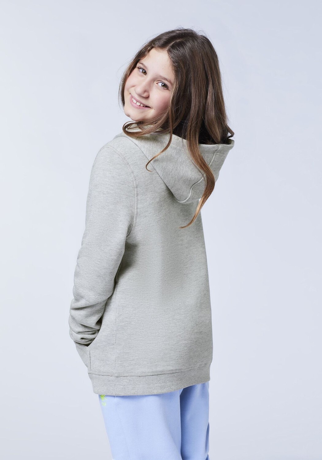 Толстовка с вышивкой этикеток POLO SYLT, цвет Neutral Gray Melange — фото 4