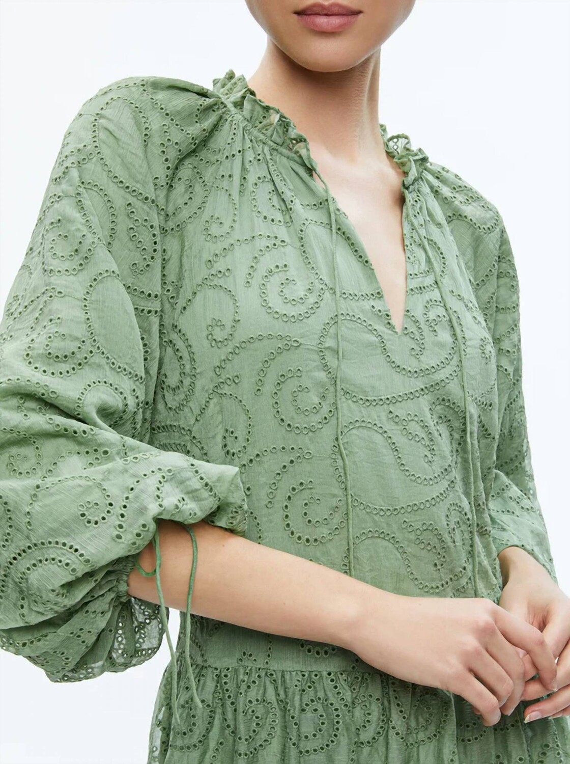 

Платье Шерри цвета Sage alice + olivia