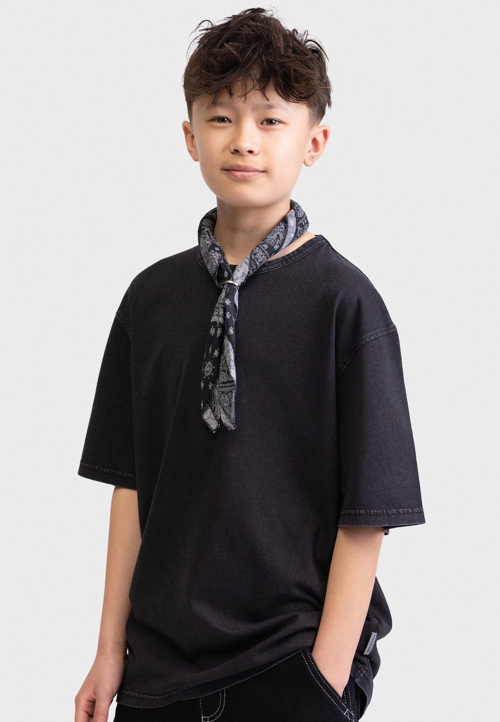 Футболка с принтом TEEMIR TEE OVERSIZED FIT Redefined Rebel, цвет Pirate Black — фото 3