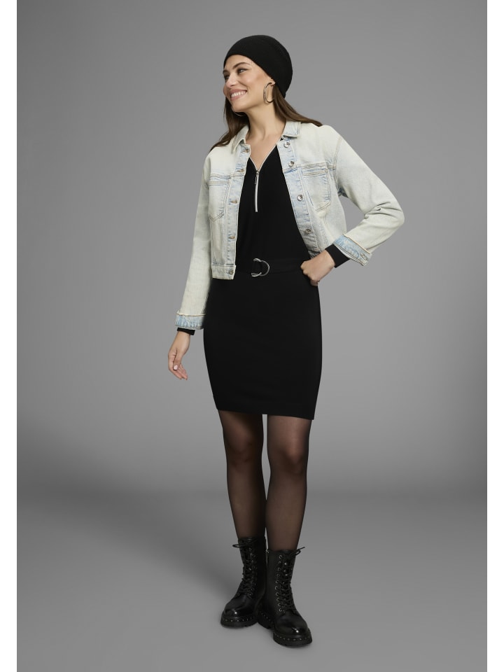 

Bruno Banani Черное вязаное платье