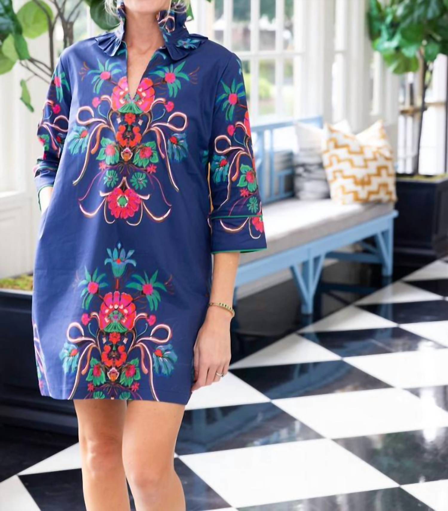 

Короткое платье Bouvier в цвете Aramenta Blue House Of Mbr, Aramenta Blue