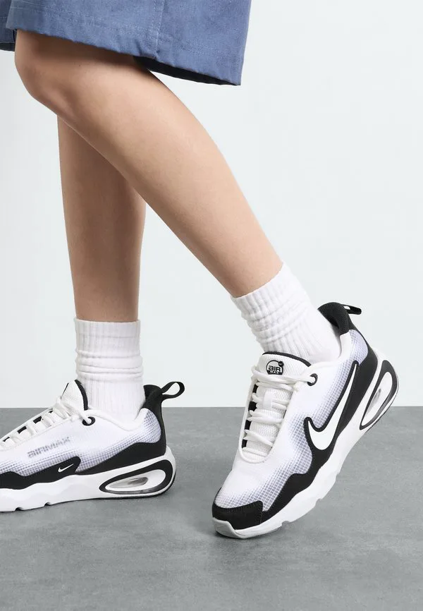 Кроссовки air max nova унисекс Nike Sportswear, White/Black/Wolf Grey