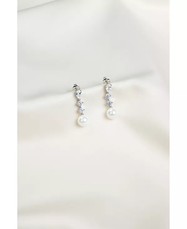 

Серьги Serenade с жемчугом и кристаллами Untamed Petals, silver