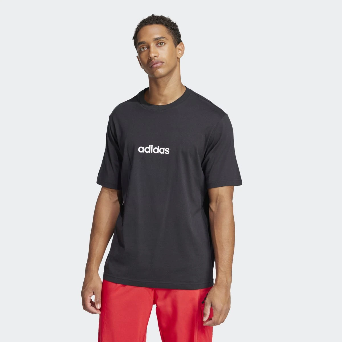 

Мужская футболка Essentials Linear Single Jersey Adidas, чёрный