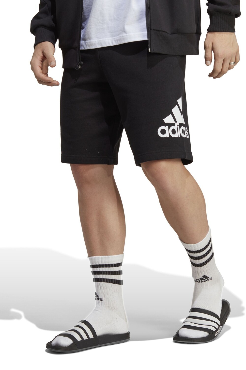 

Шорты Essentials из махровой ткани с большим логотипом Adidas, черный