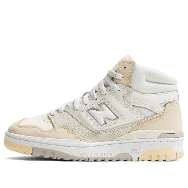 

Кроссовки 650р New Balance, бежевый