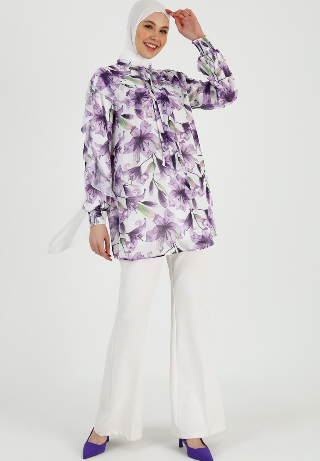 

Туника FLORAL-CREW NECK Modanisa, разноцветный