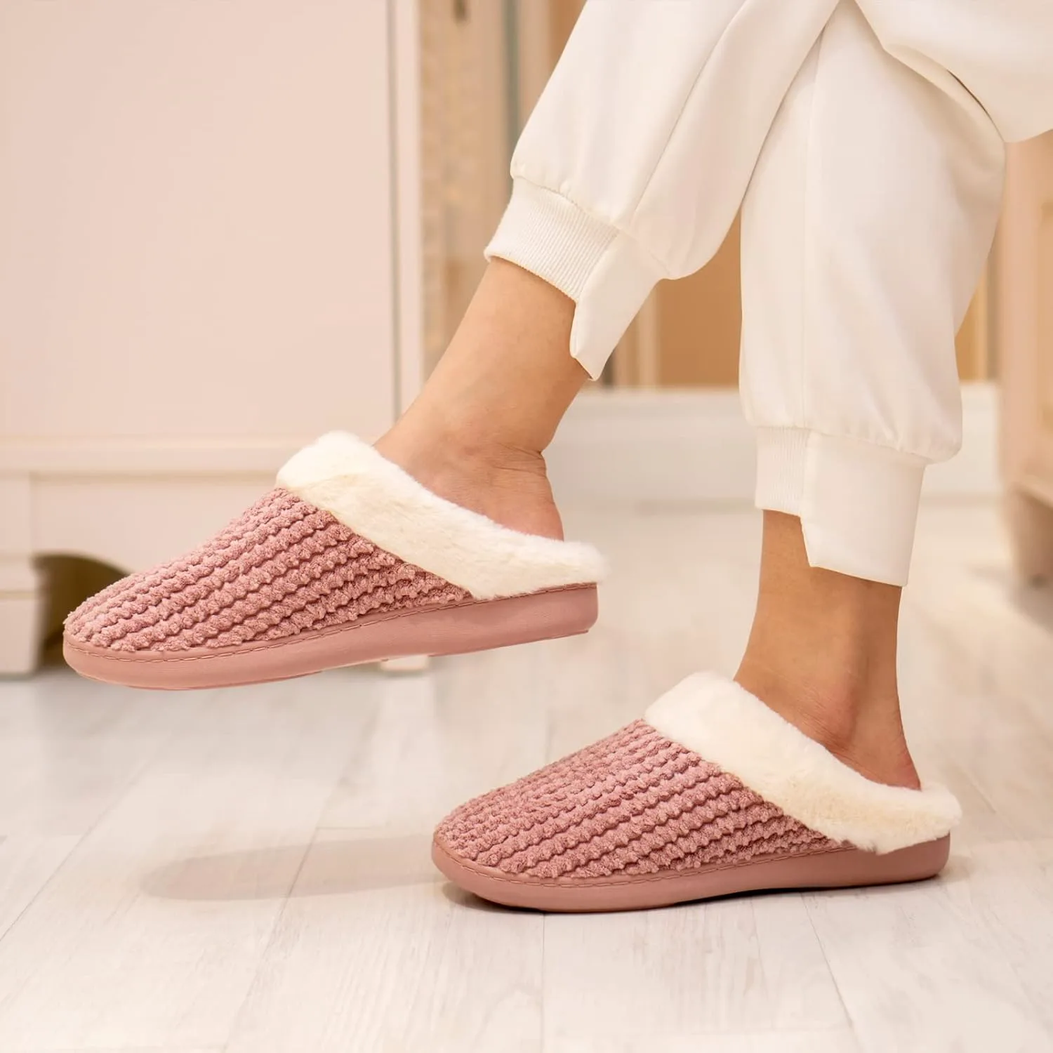 Женские домашние тапочки WateLves Comfort с эффектом памяти, мягкой подкладкой, для дома и улицы — фото 3