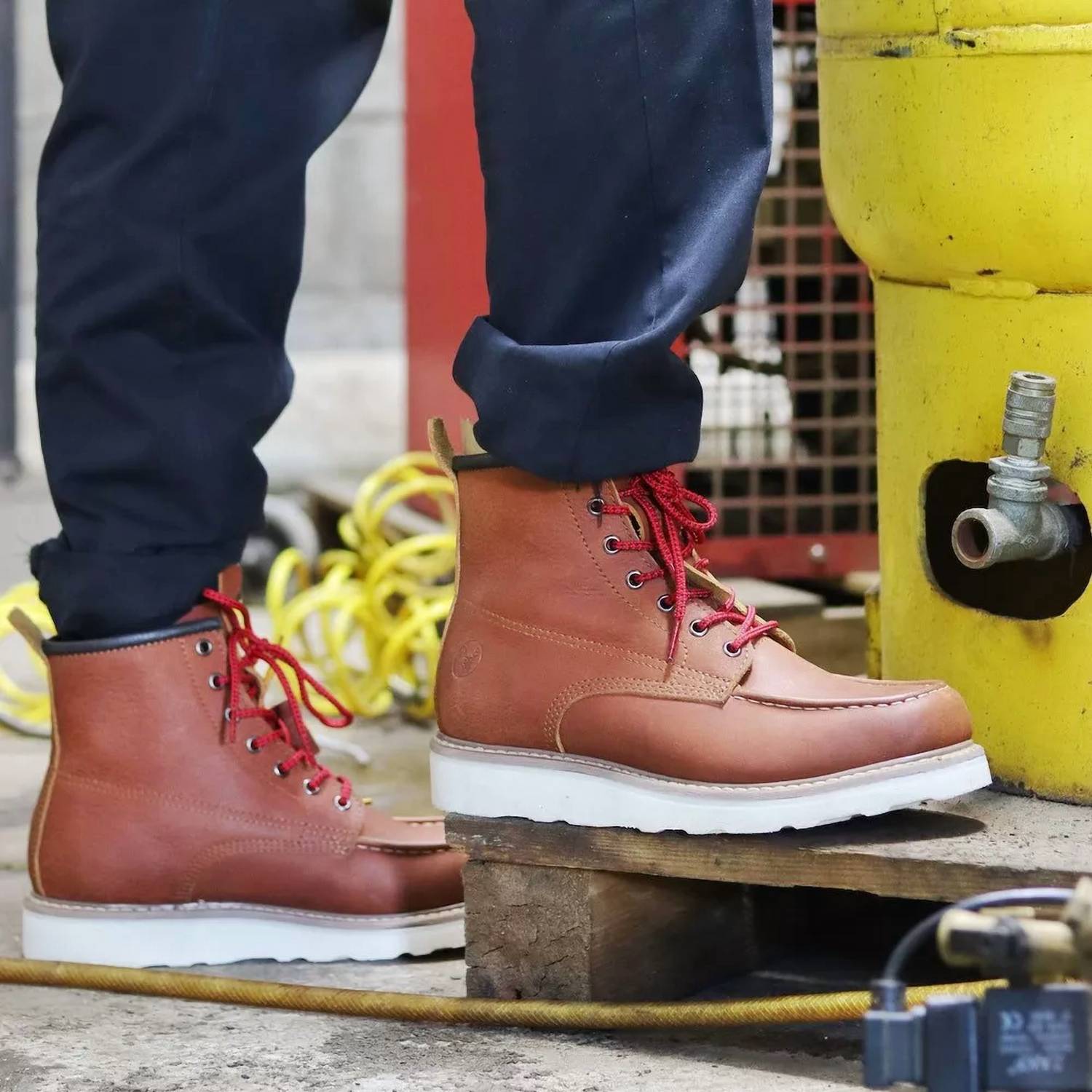 Мужские рабочие ботинки Moc Wedge Steel Toe в коньячном цвете Berrendo, цвет cognac — фото 3