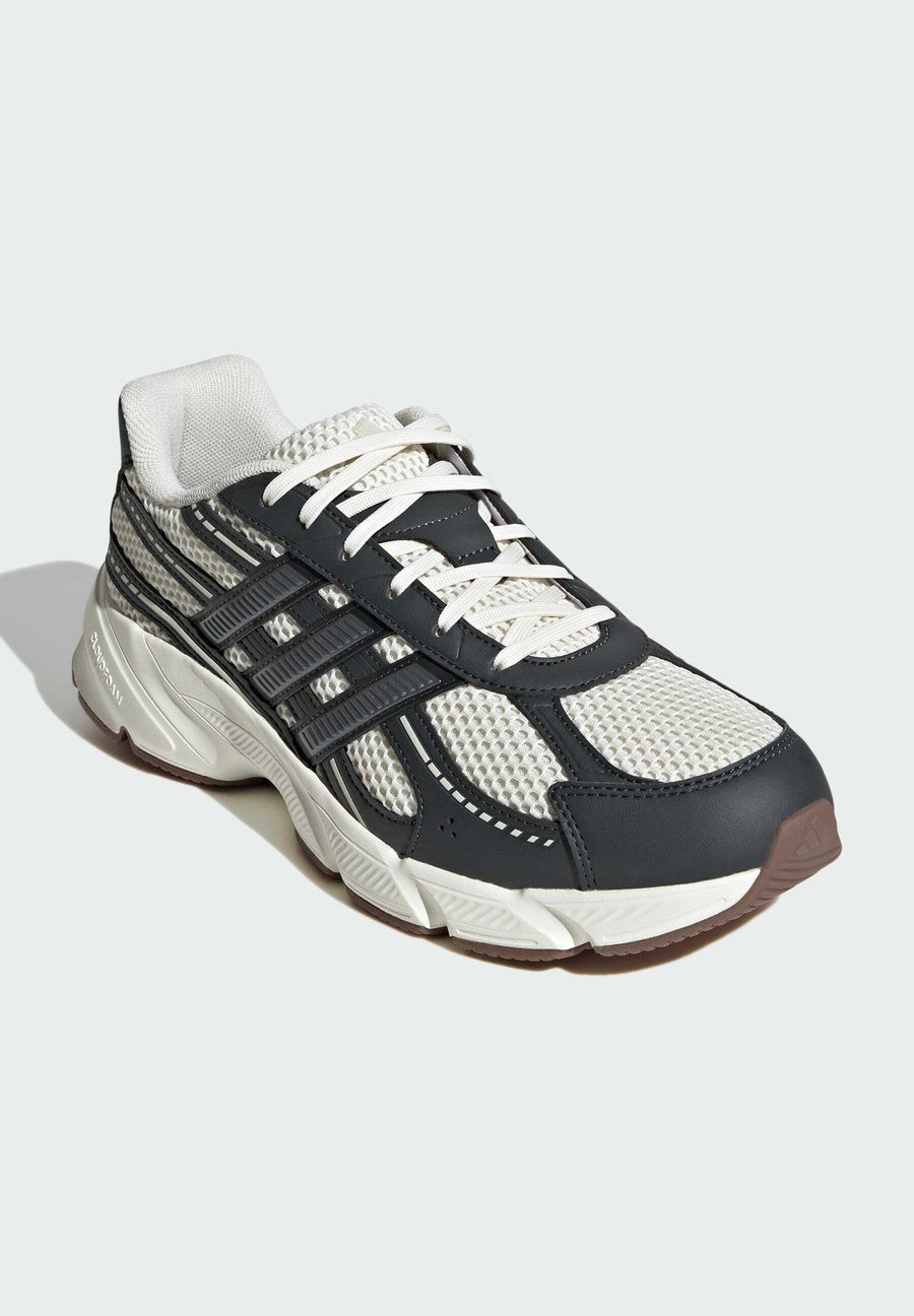 Кроссовки Adidas Sportswear Trainers, Off White Trace Grey Metallic Dark Blue/White — фото 2