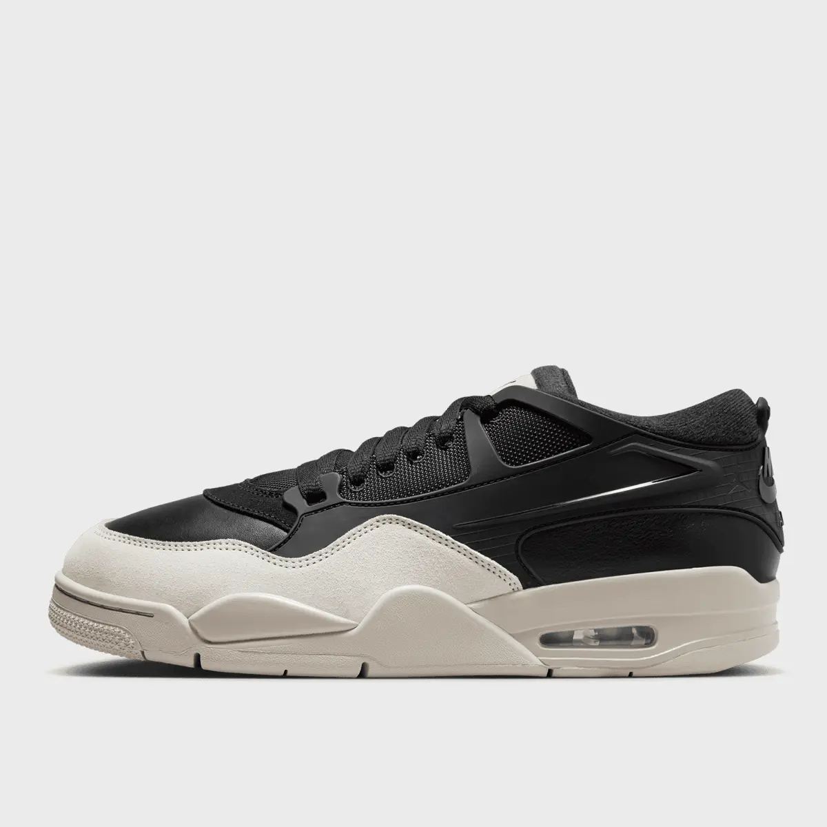 

Кроссовки Jordan Air Jordan 4 RM, черный/бежевый