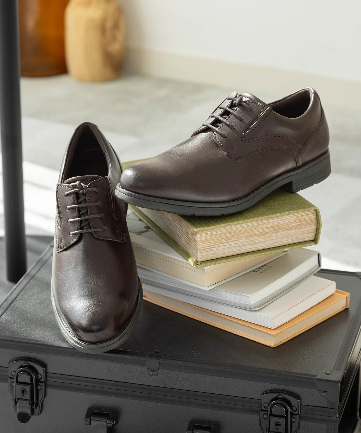 Мужские классические туфли водонепроницаемые Round Toe CLASSIC DRESS WP ROCKPORT темно-коричневые
