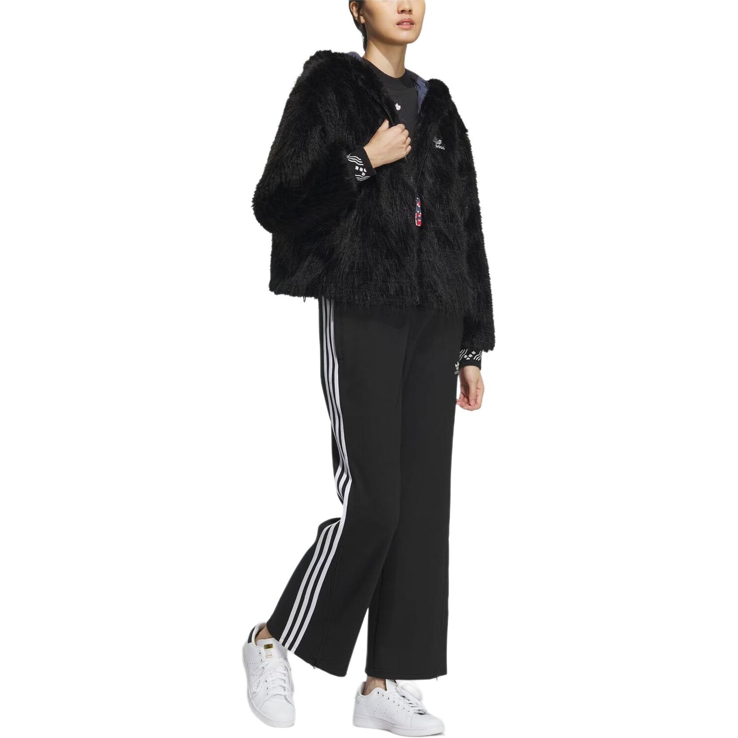 Женская бархатная куртка Adidas Originals, цвет Black — фото 2