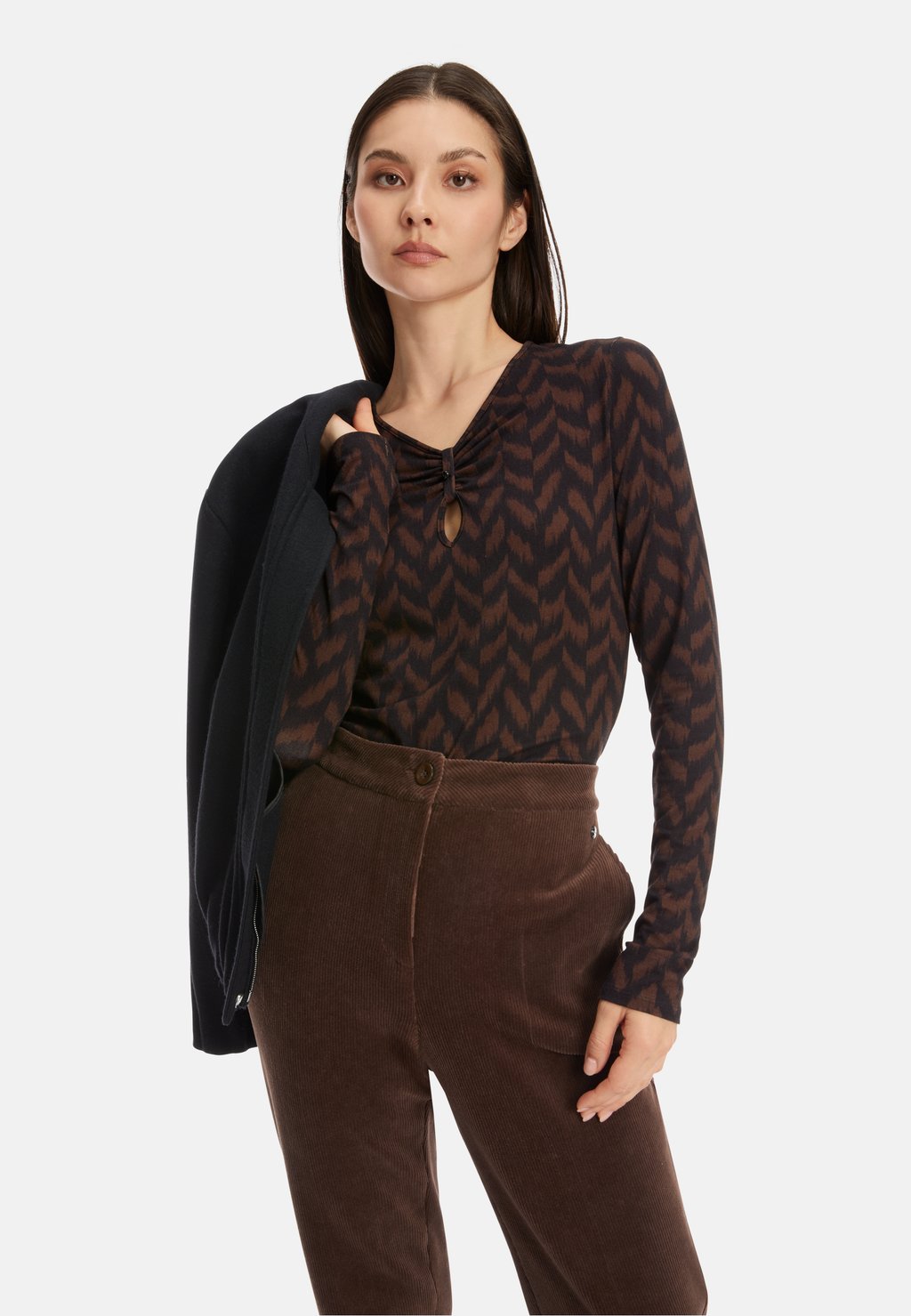 

Топ с длинными рукавами Marc Cain, темно-коричневый