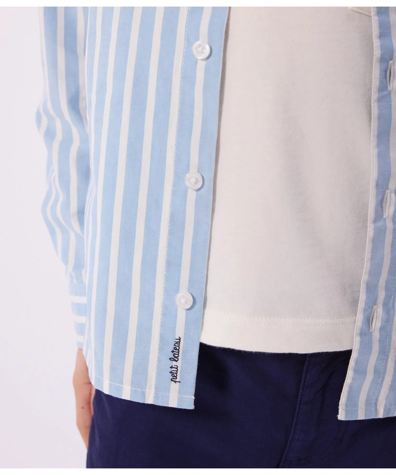 Детская полосатая рубашка PETIT BATEAU сине-белая — фото 2