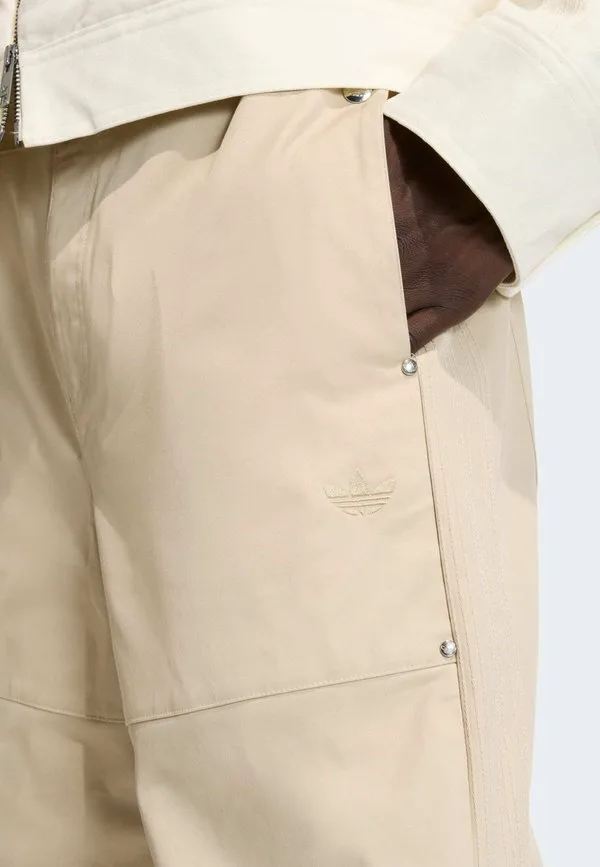 Брюки Adidas Originals, Stone Khaki/Stone Khaki — фото 3