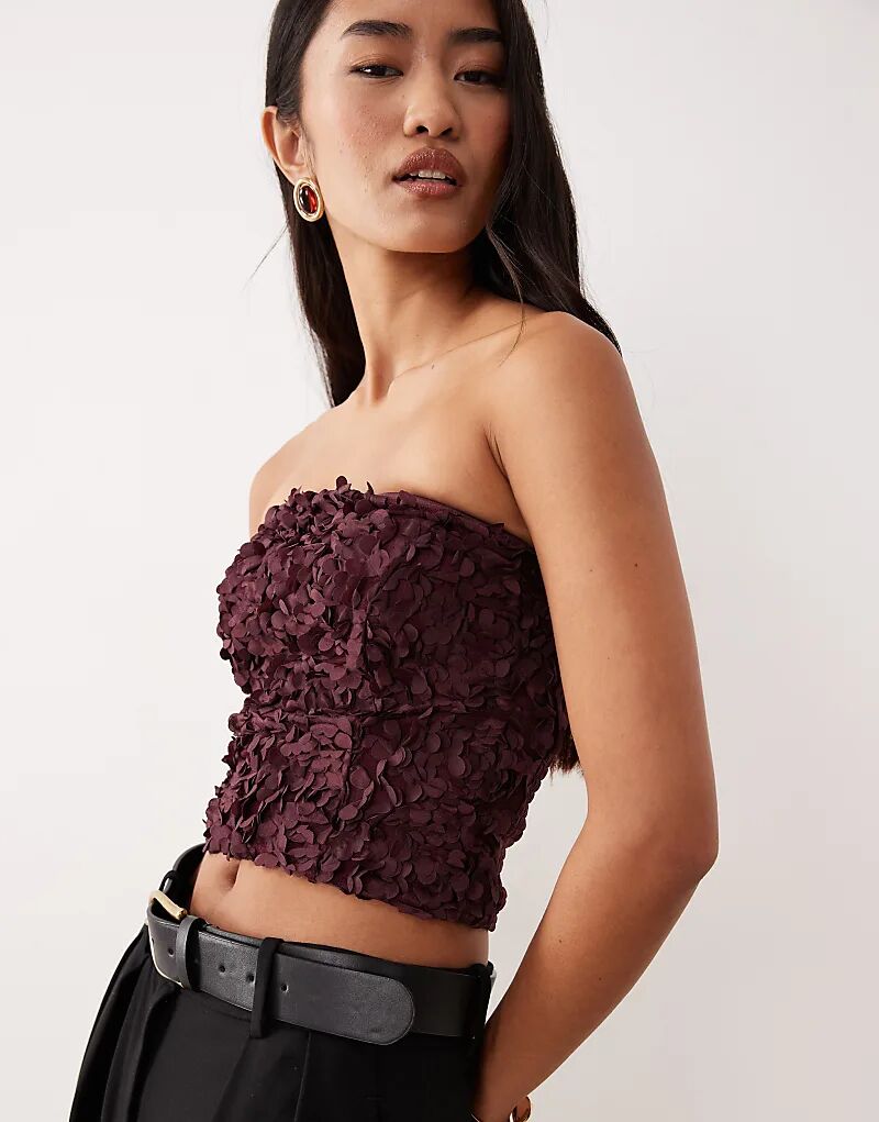 

Бордовый топ-бандо с аппликацией в виде роз Vila 3D